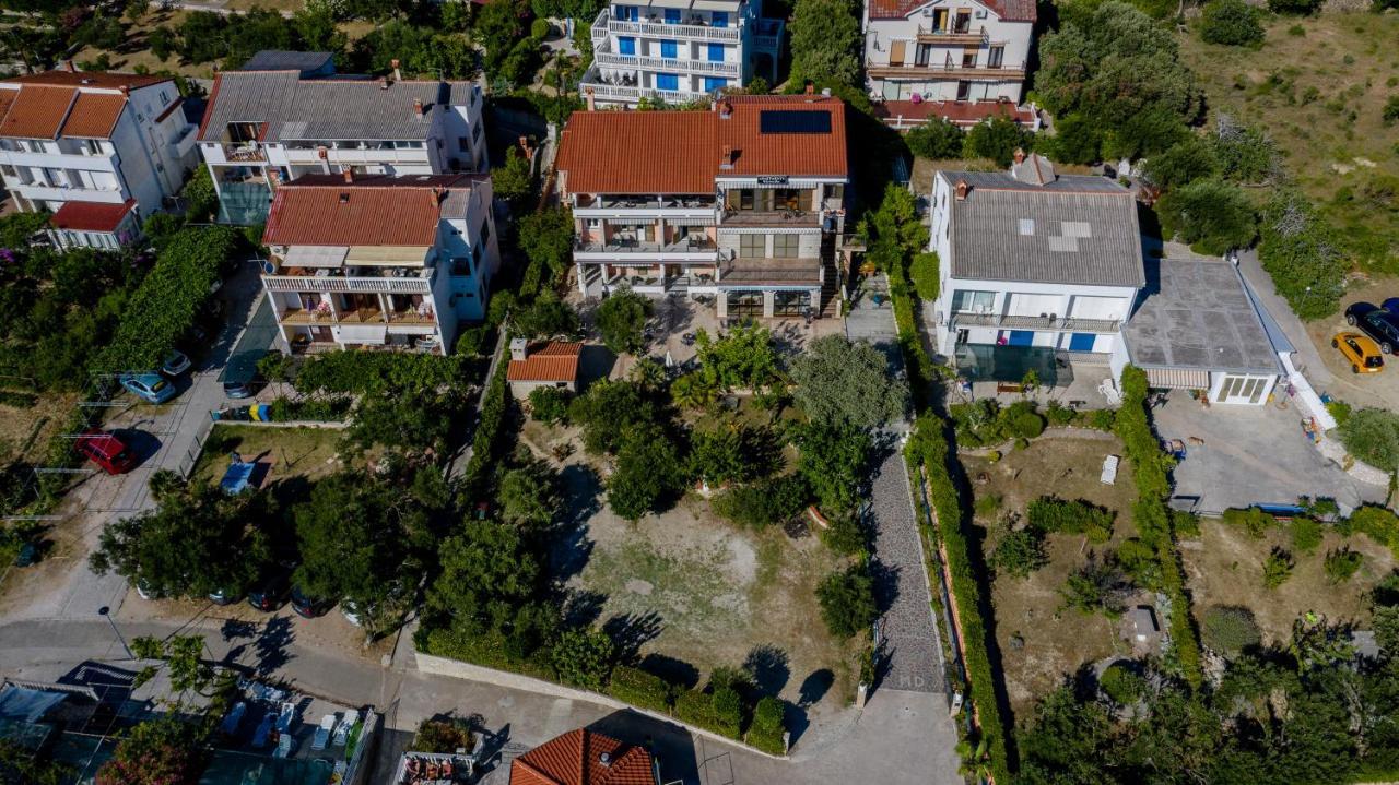 Banjol Apartments Vesela מראה חיצוני תמונה